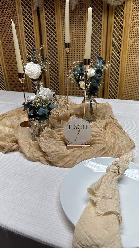 LEIHEN | Vase|Kerzenständer|Tischläufer|Servietten|Hochzeit in Kappelrodeck