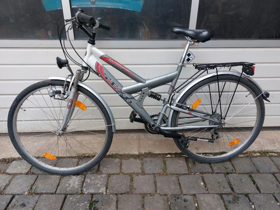 28 Zoll Texo Trekking Fahrrad in Oldisleben