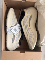 Yeezy 700 Azael Hessen - Eschborn Vorschau