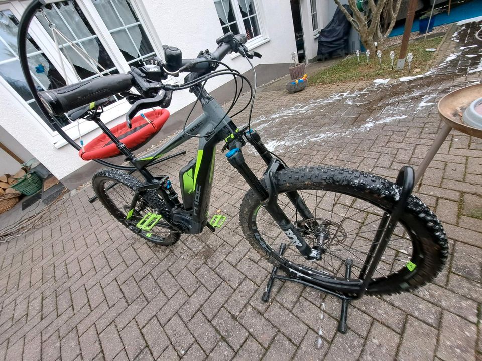 Cube E Mountainbike Fully in Dierdorf