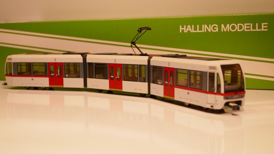 Halling WL Wiener Linien T-Wagen U6 Wien Weiss 1/87 H0 Strassenba in Hannover