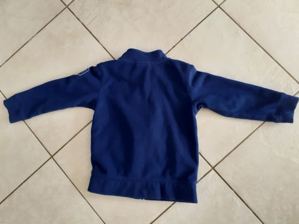 Jacke für Jungen Gr. 98/104 in Braschwitz