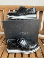 Halb-/Schnürschuhe Leder schwarz Gr.40 MarcCain TOP Nordrhein-Westfalen - Netphen Vorschau