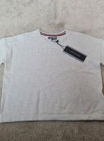 Tommy Hilfiger Sweatshirt Pullover Gr. 116 ! Neu ! Hessen - Lollar Vorschau