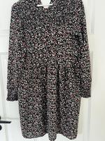 Geblümtes Kleid von JDY – Größe 34 – Schwarz/Weiß/Rosa Niedersachsen - Apen Vorschau