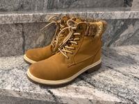 Fila Stiefel Boots Wanderschuhe 37 Hellbraun Hessen - Seligenstadt Vorschau