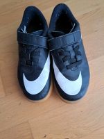 Nike Tennisschuhe/ Sportschuhe 31 Bayern - Regensburg Vorschau