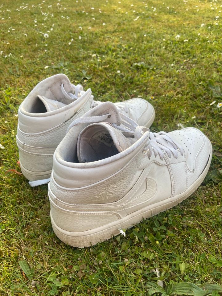 Nike air Jordan , 45,5 weiß, in Ordnung in Bernau