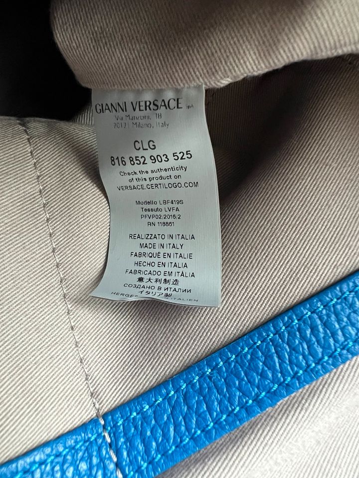 Damen Handtasche Gianni Versace Collection blau wie neu in Kaiserslautern