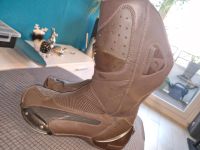 Puma Motorradstiefel Größe  40 - einmal getragen Nordrhein-Westfalen - Bergisch Gladbach Vorschau