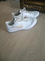 Leichte Turnschuhe Nike Hessen - Alsfeld Vorschau