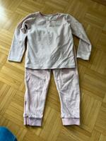 Steiff Schlafanzug Gr. 116 München - Thalk.Obersendl.-Forsten-Fürstenr.-Solln Vorschau