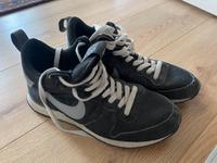 Nike Sneaker internationalist mid, schwarz, 40,5 Berlin - Mitte Vorschau