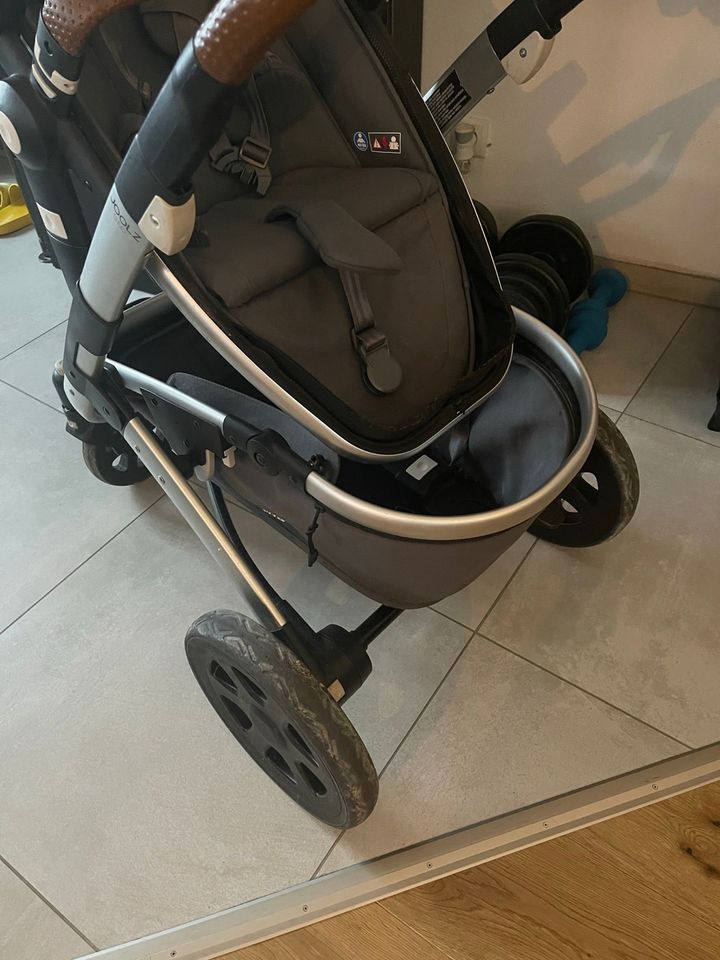 Joolz Kinderwagen inkl. Zubehör in München