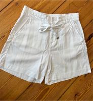 Benetton Gr S weiße Shorts Top Berlin - Wilmersdorf Vorschau
