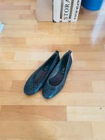 TAMARIS Ballerinas Größe 38 grau *ECHTES LEDER* sehr bequem Hamburg-Mitte - Hamburg Hamm Vorschau