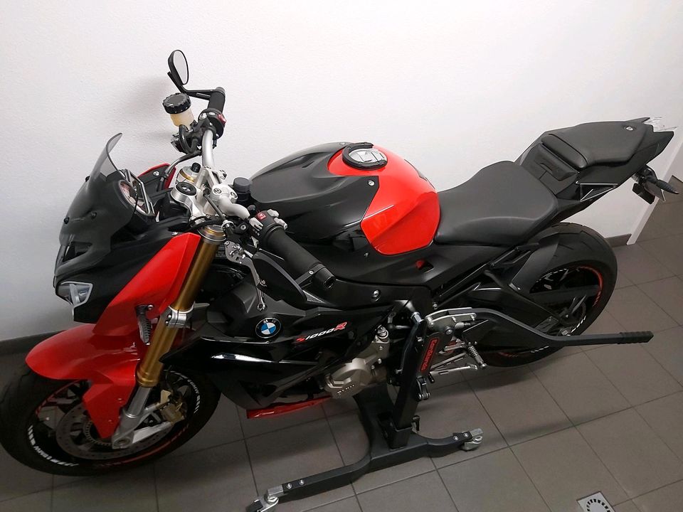 BMW S1000R in Nauroth