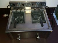 Gastro Friteuse mieten Doppelfriteuse 2x12 Liter 18Kw Sachsen - Burkau Vorschau