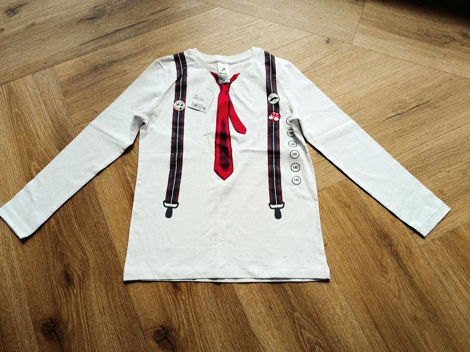 NEU! MIT ETIKETT! Gr. 140 junge Pulli Pullover Krawatte Anzug in Nackenheim