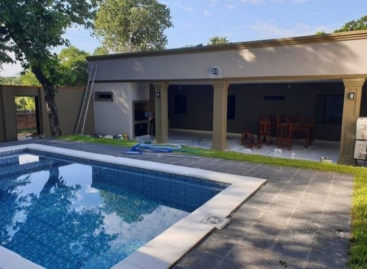 420 qm Grundstück mit einem Haus und Pool in San Bernardino in Zossen-Zesch am See