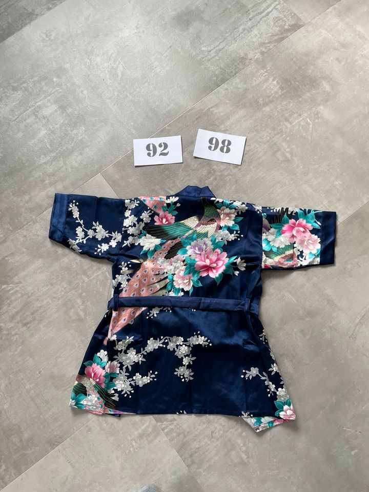 Kimono, 2 Jahre in Essen
