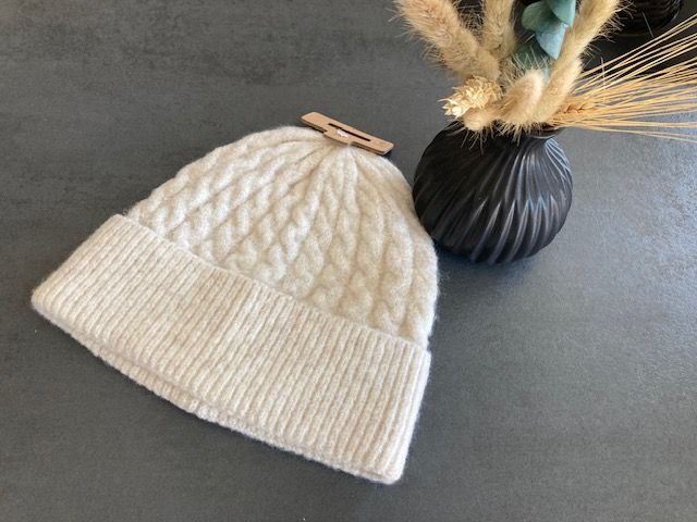 Set: edc Esprit Handschuhe braun und Strickmütze beige in Hammelburg