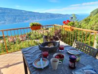 Ferienhaus mit Aussicht auf den Gardasee mit Pool Nordrhein-Westfalen - Lemgo Vorschau