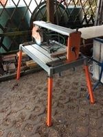 Fliesentrenn-Maschine und diverse Werkzeuge aus Betriebsaufgabe Potsdam - Babelsberg Nord Vorschau