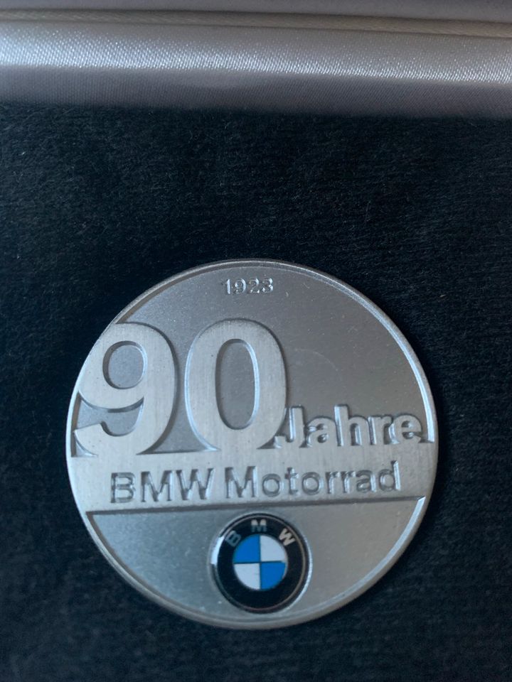 BMW Motorrad 90 Jahre Jubiläumsmünze in München