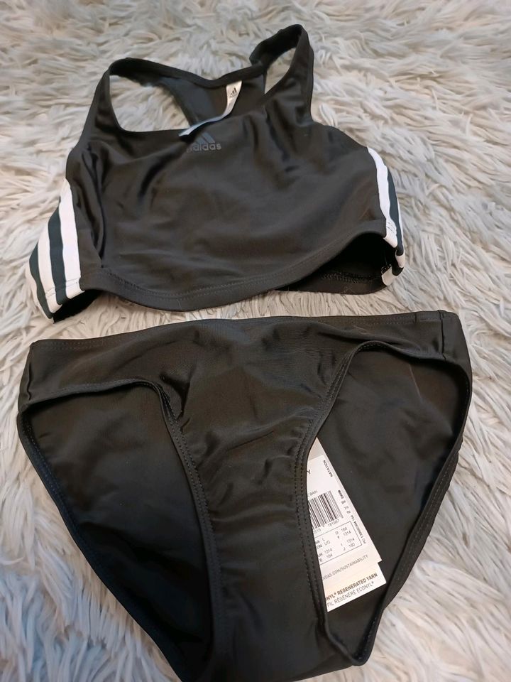 Adidas Mädchen Sport  Schwimmanzug Badeanzug Bikini  146 164 neu in Eisenach