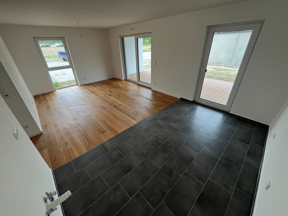 Neubau - 3 Zimmer-Eck-Wohnung Nr. 1b im Erdgeschoß mit Süd-Gartenanteil, in Landshut, Auloh in Landshut