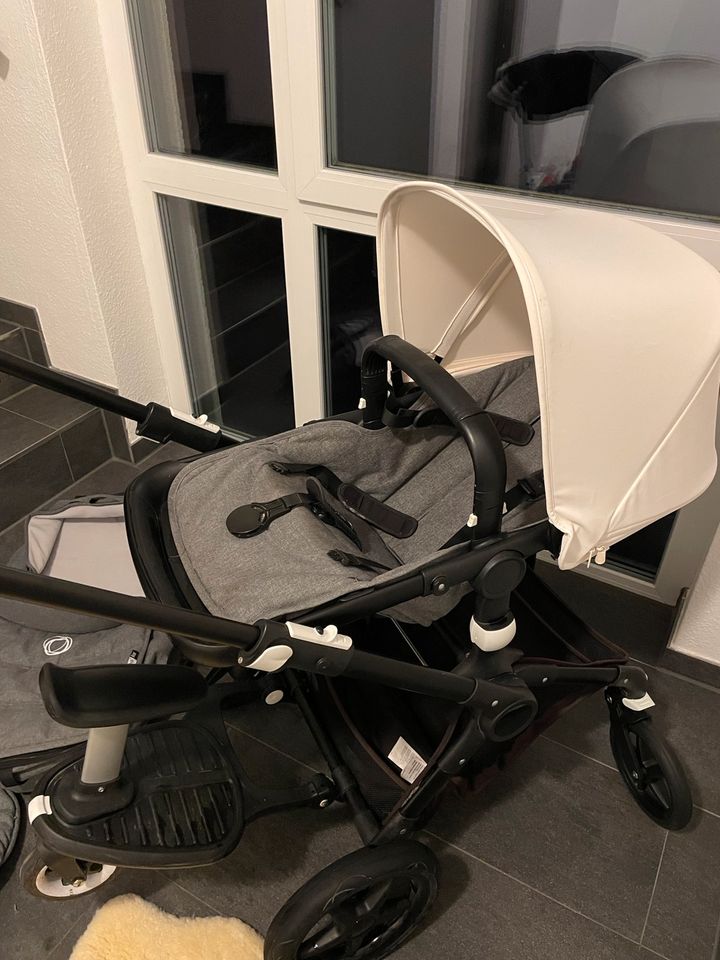 Bugaboo FOX mit viel Zubehör in Garbsen