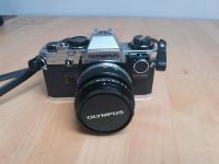 Olympus OM 10 mit Objektiv und Blitz Bayern - Köditz Vorschau