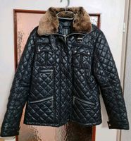 Jacke Damen gesteppt mit Echte Pelz  Kragen. Hannover - Mitte Vorschau