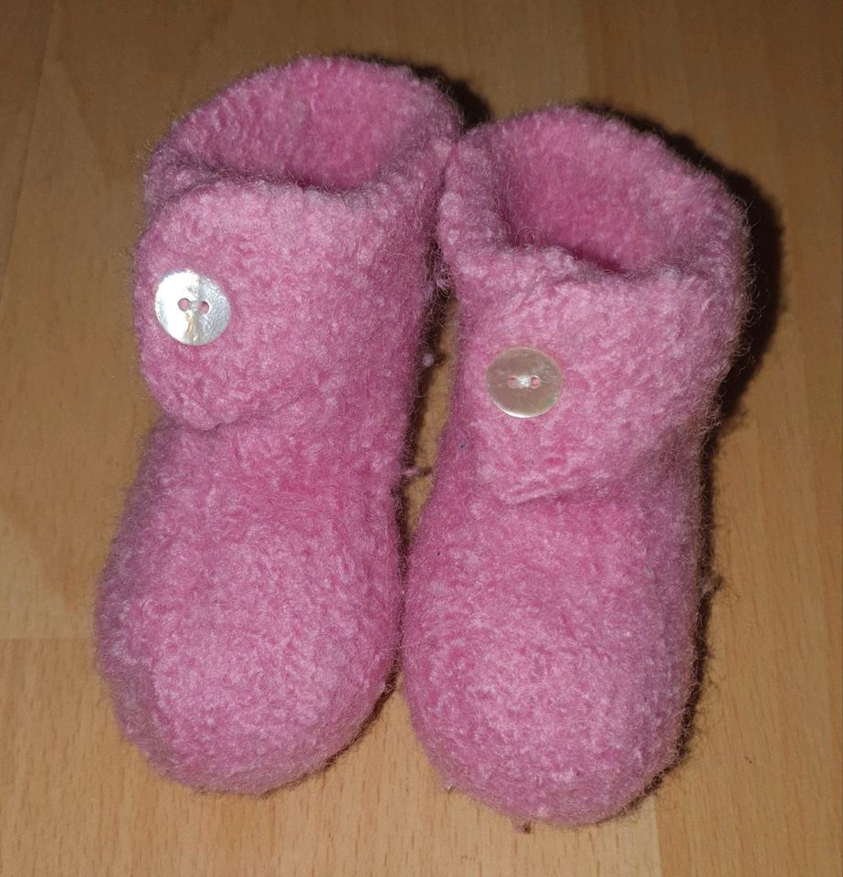 Babyschuhe Babypantoffeln Filzschuhe Filzpantoffeln Puschen Rosa in Essen