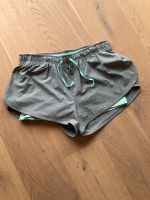Shorts / Sporthose von H&M Gr. 40 Nordrhein-Westfalen - Siegen Vorschau