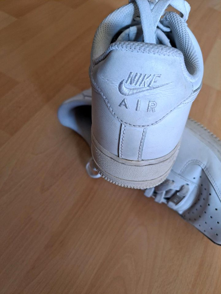 Gebrauchte nike air force schuhe gr41 in Sindelfingen