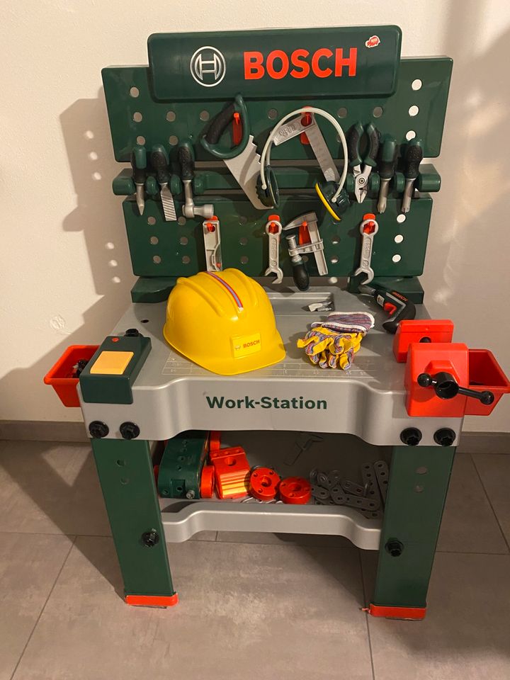 Bosch Work-Station Kinderspielzeug in Thierhaupten
