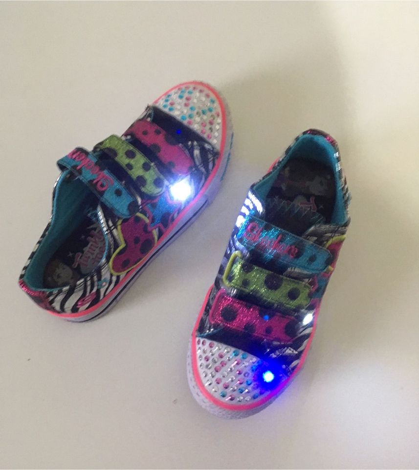 wie neu: Skechers Twinkle Toes Light Up! Schuh Blinklicht Sneaker in Berlin