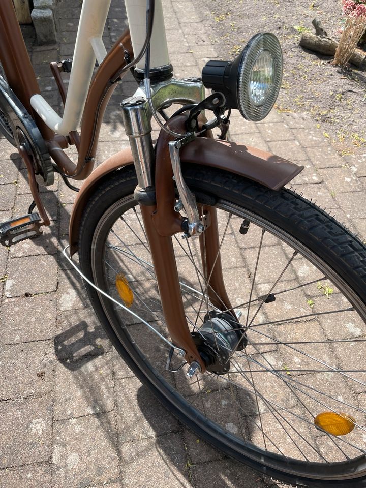 Damen Fahrrad in Lübeck