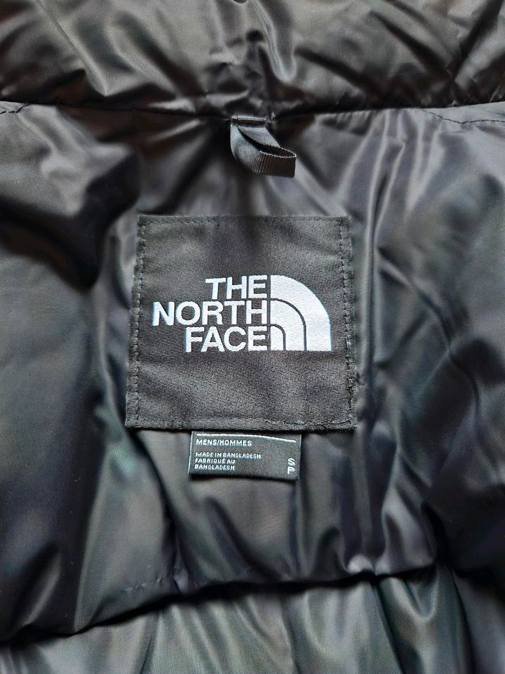 The North Face - 1996 Retro Nuptse Jacke für Herren S -  Schwarz in Recklinghausen
