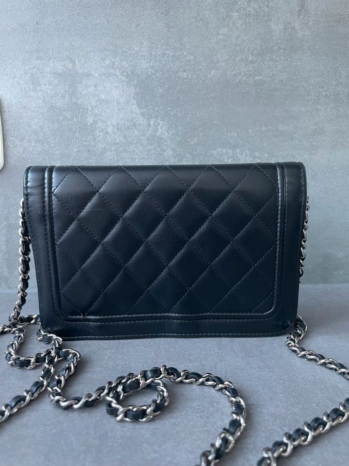 SALE Chanel  Wallet on Chain WOC Tasche Handtasche in Berlin