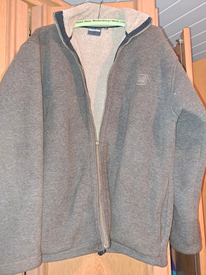 Herren Wolljacke von via Cortesa in Niedernberg