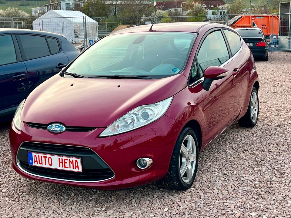 Ford Fiesta 1,4 ltr. Titanium wenig KM!!! TÜV bis 06/25 in Oppenheim