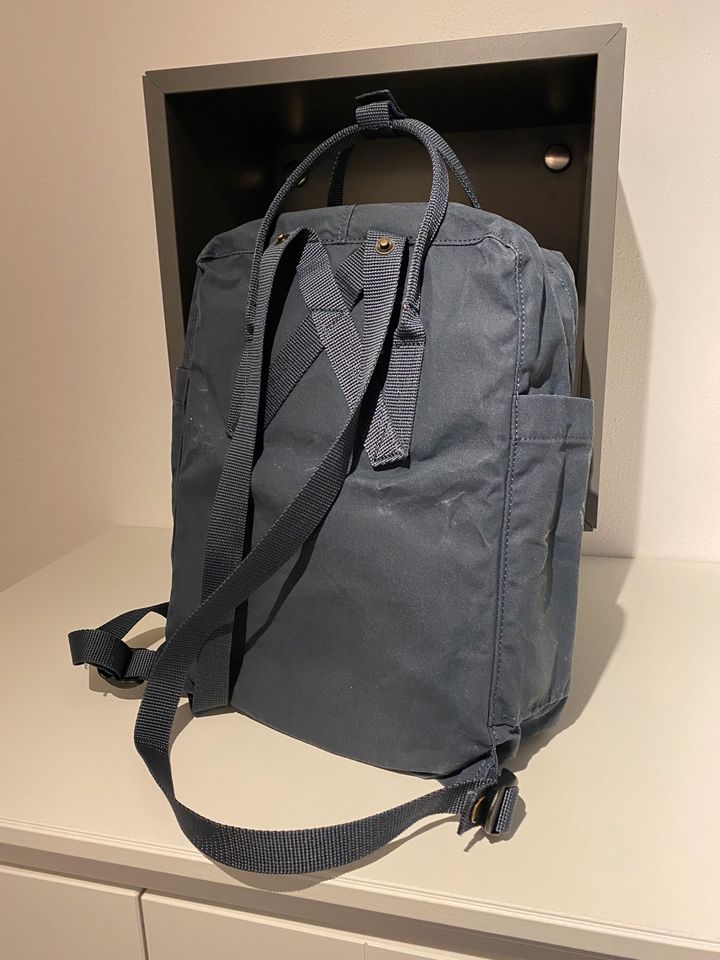 Fjällräven Kanken Rucksack blau in Nentershausen