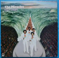 8 LP The Miracles Cliff Richard Promises Daryl Hall John Oates Ba Berlin - Tempelhof Vorschau
