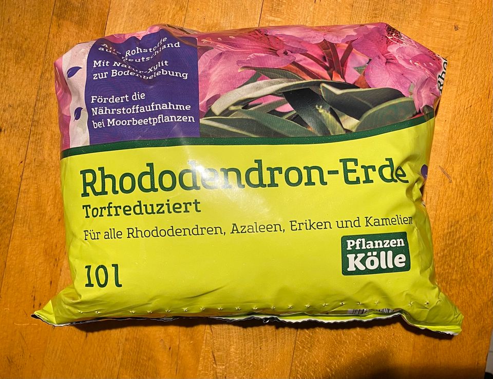 Rhododendron-Erde ca 5 Liter in Stuttgart