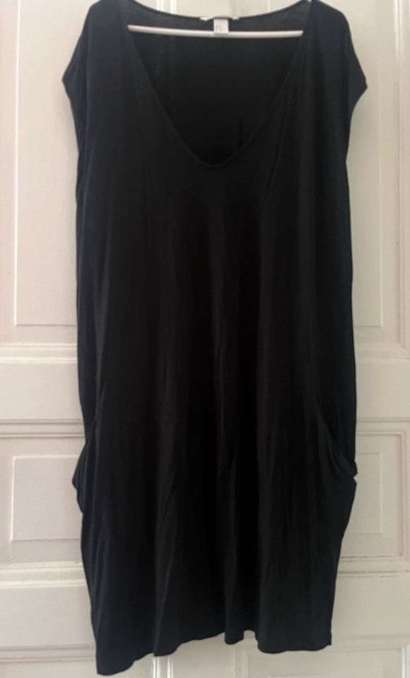 H&M Damen T - Shirt Tunika mit Taschen schwarz Größe XL in Berlin