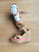 ASH Wildleder-Wedges, Cremebeige mit Details in Rosa, -wie Neu- Hessen - Darmstadt Vorschau