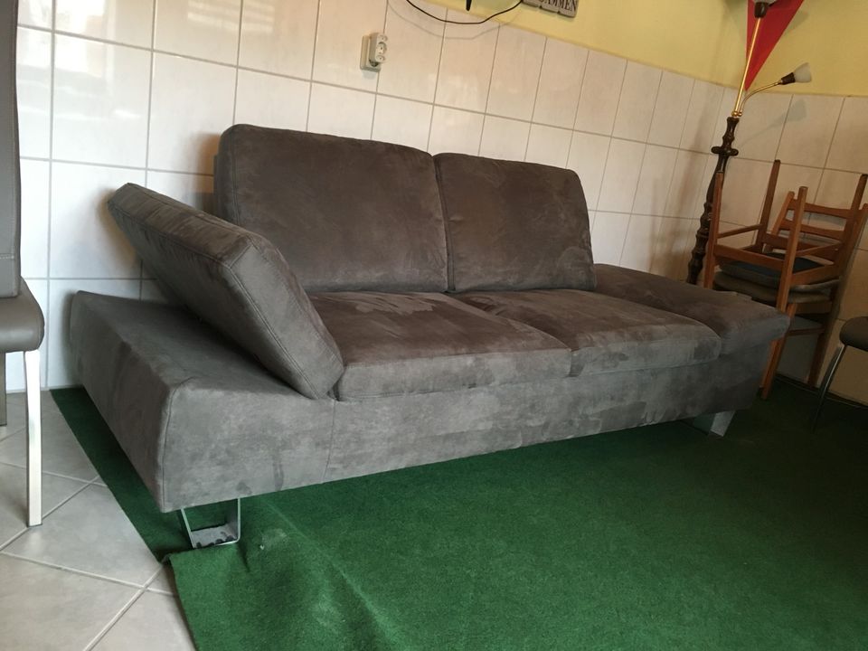 2 Sitzer Sofa von möno in Wipperdorf